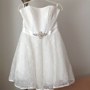 ❤️ Dere Kiang - Ivory 'Savoir Luxe' Dress